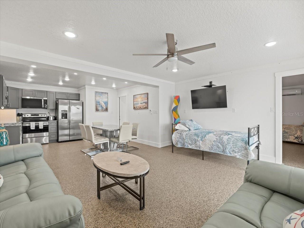 Image 40 of 93 For 4291 Shoal Line Boulevard 102