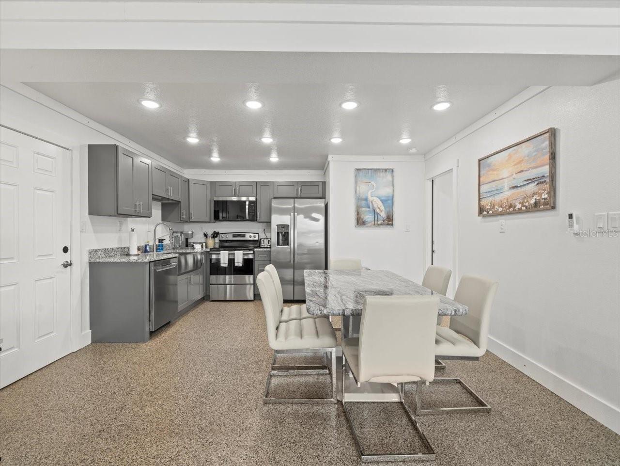 Image 41 of 93 For 4291 Shoal Line Boulevard 102