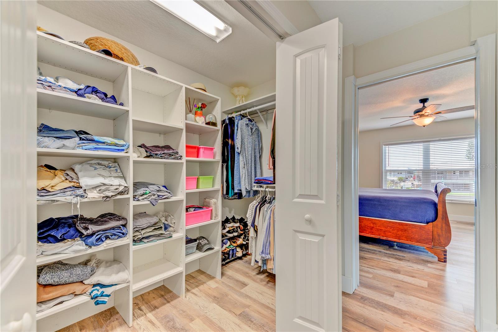 Listing photo id 21 for 4469 Bahama Drive