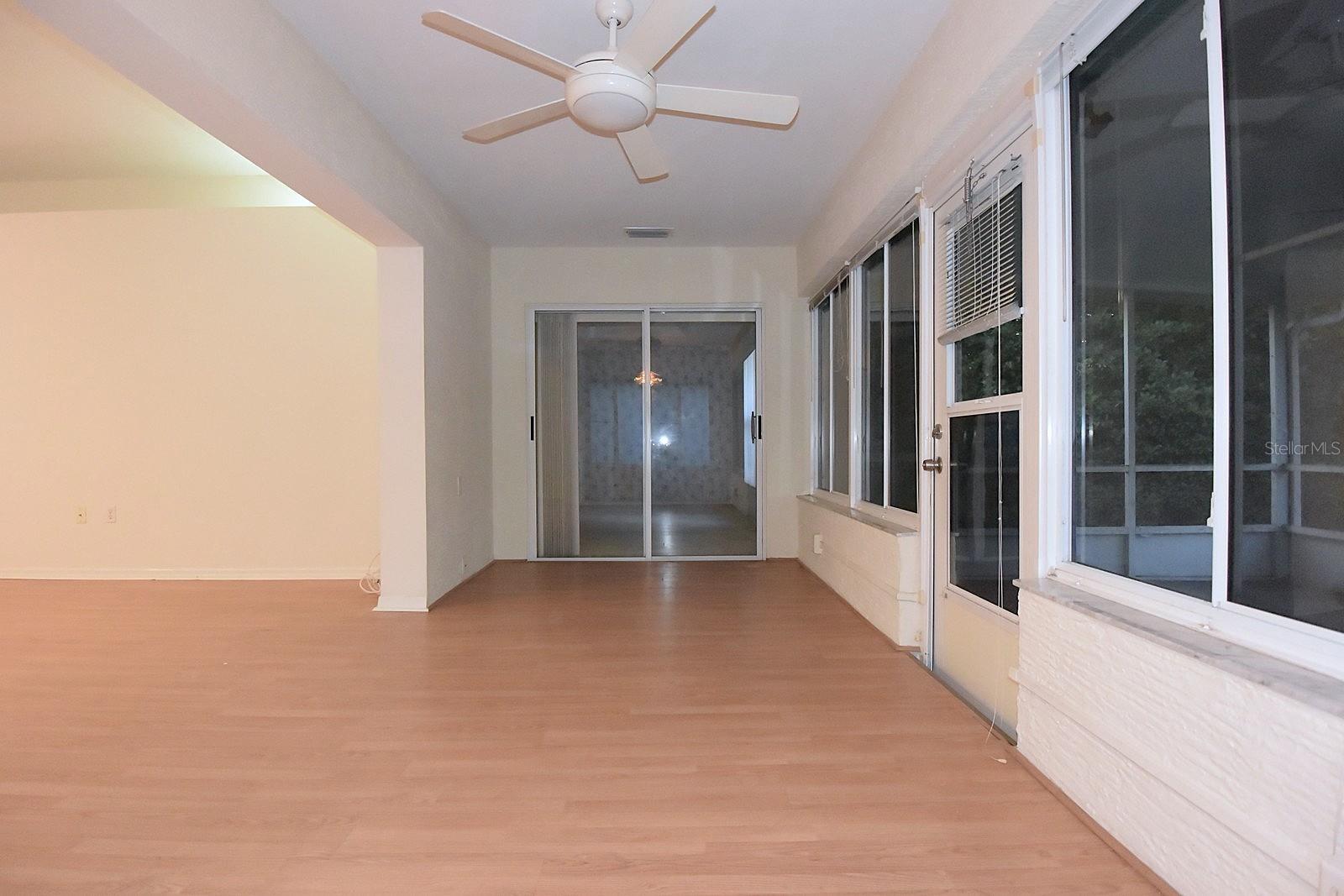 Image 20 of 48 For 14112 Whitecap Avenue