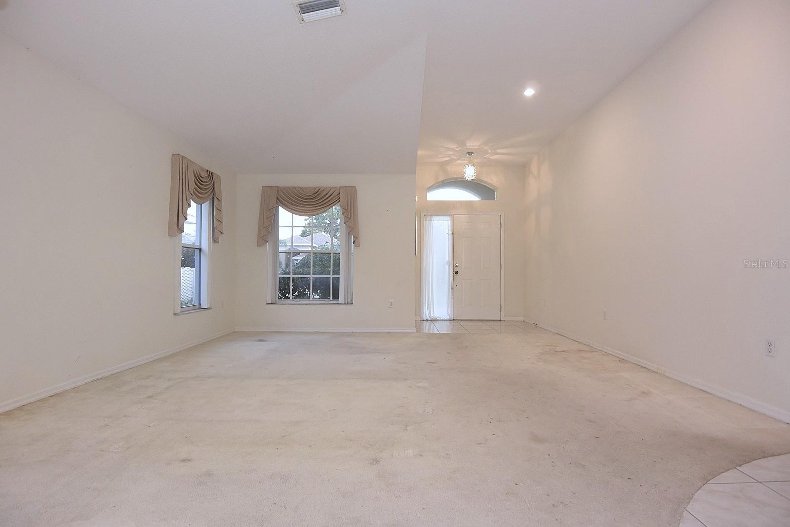 Image 6 of 48 For 14112 Whitecap Avenue