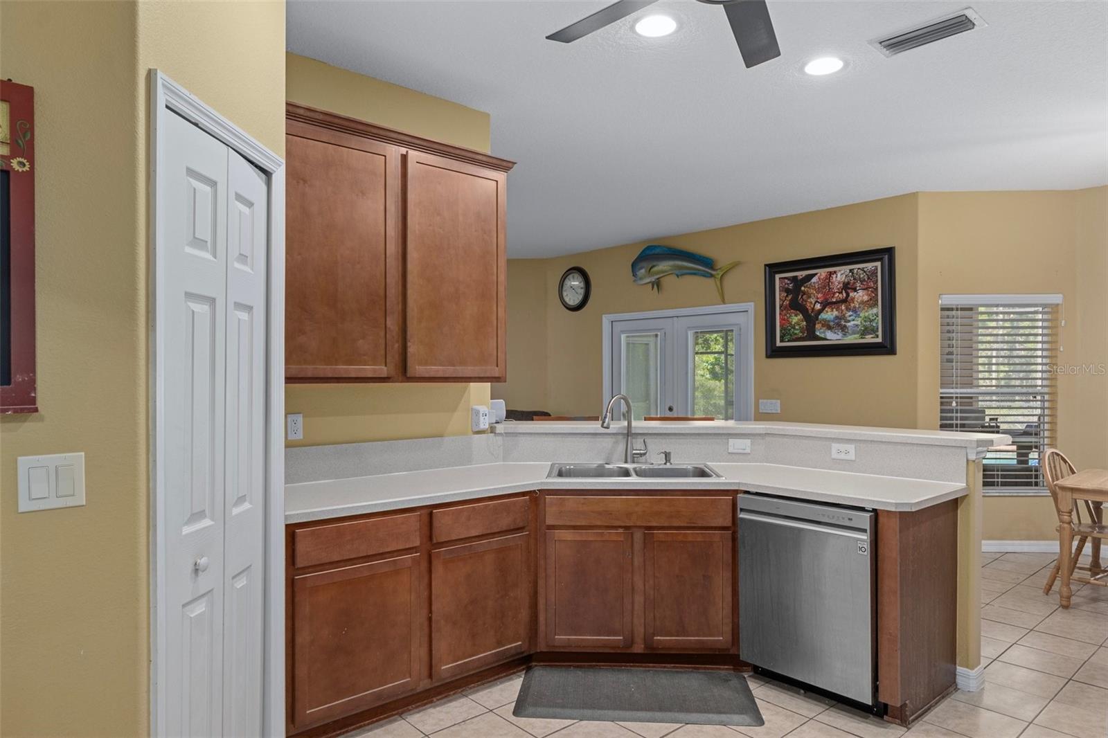 Image 13 of 67 For 15287 Coot Road