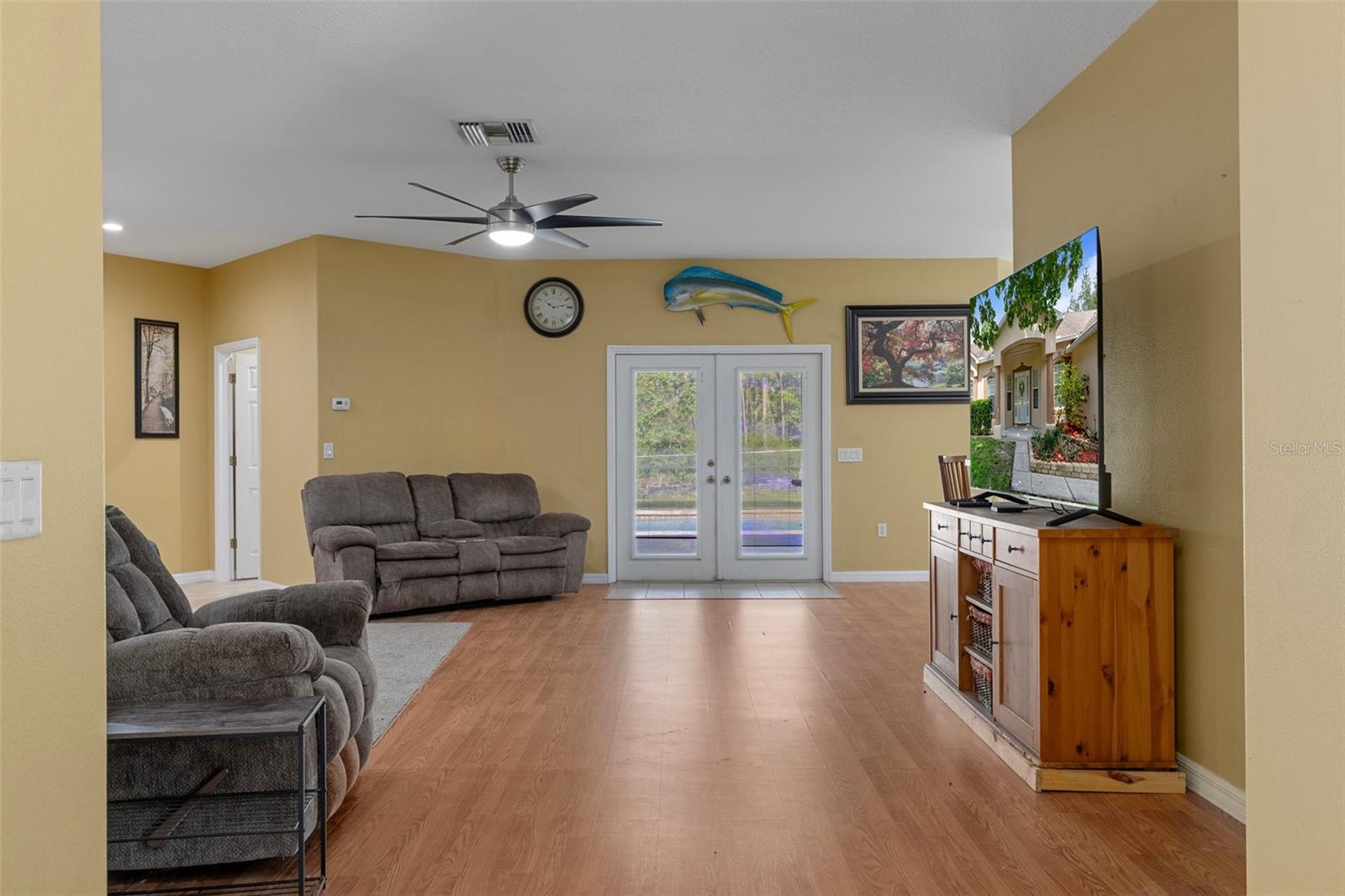 Image 4 of 67 For 15287 Coot Road