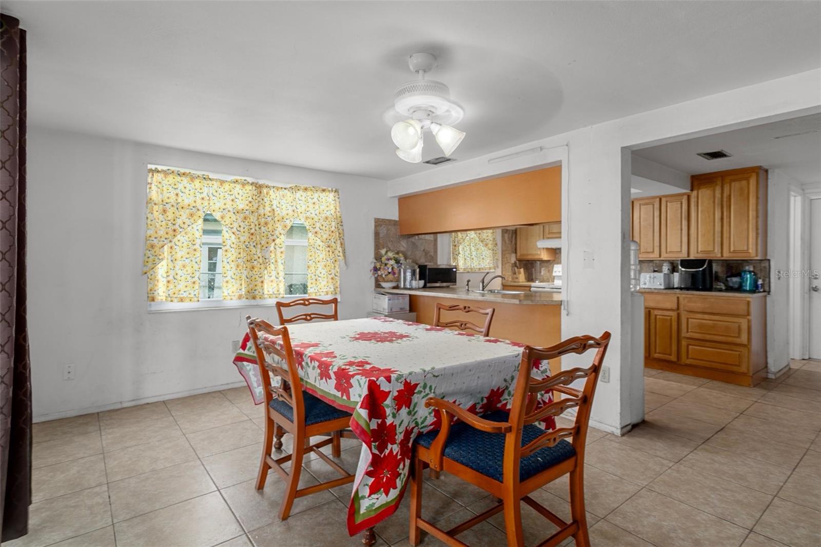 Image 14 of 40 For 7608 Dale Drive