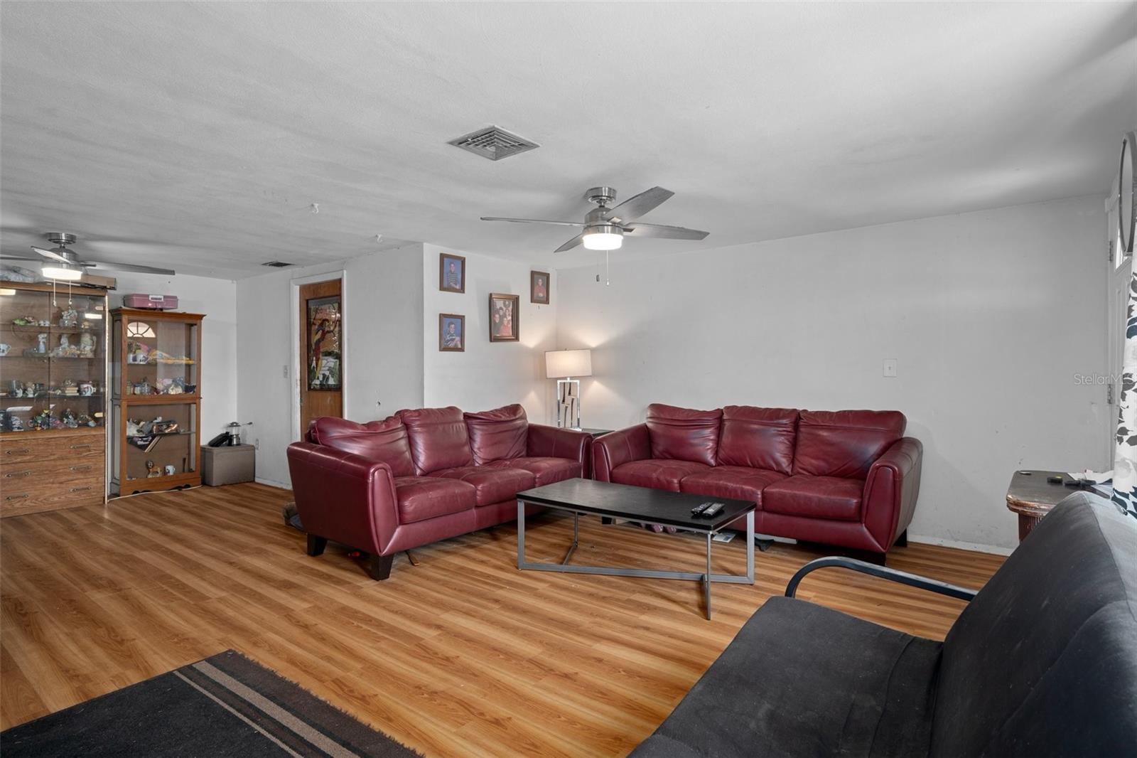 Image 5 of 40 For 7608 Dale Drive