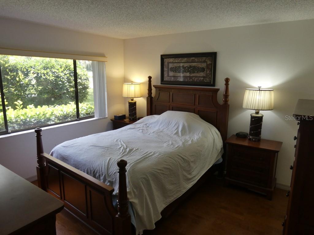 Image 11 of 32 For 13010 Wedgewood Way A