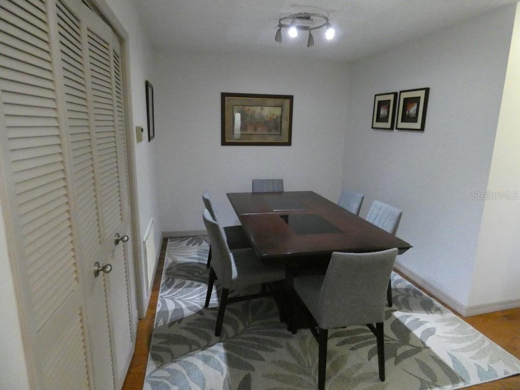 Image 21 of 32 For 13010 Wedgewood Way A