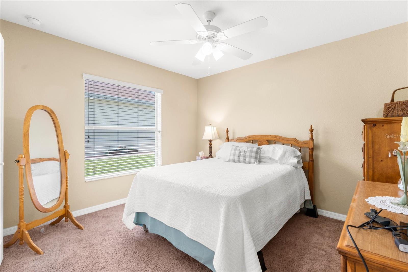 Listing photo id 11 for 13444 English Parrot Road