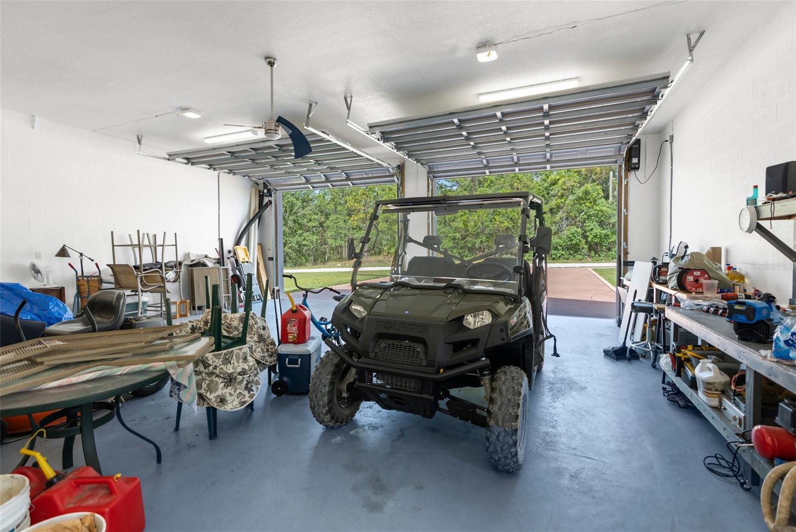 Listing photo id 16 for 13444 English Parrot Road