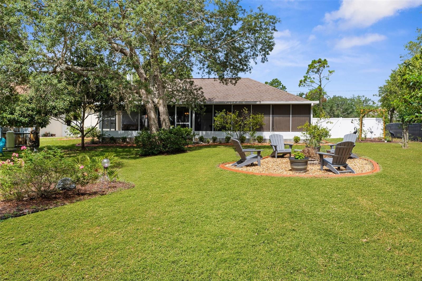 Listing photo id 20 for 13444 English Parrot Road
