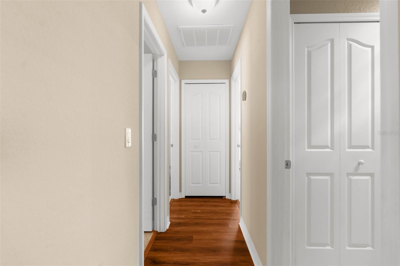 Listing photo id 27 for 13444 English Parrot Road