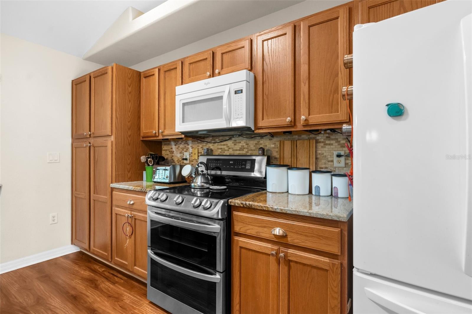 Listing photo id 36 for 13444 English Parrot Road