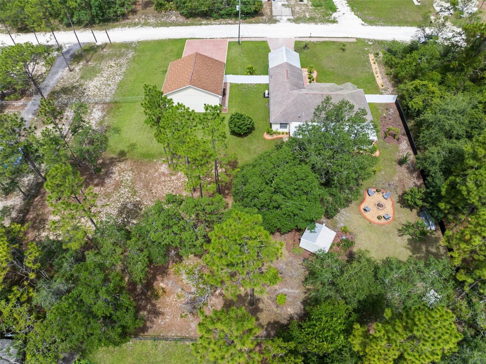Listing photo id 55 for 13444 English Parrot Road