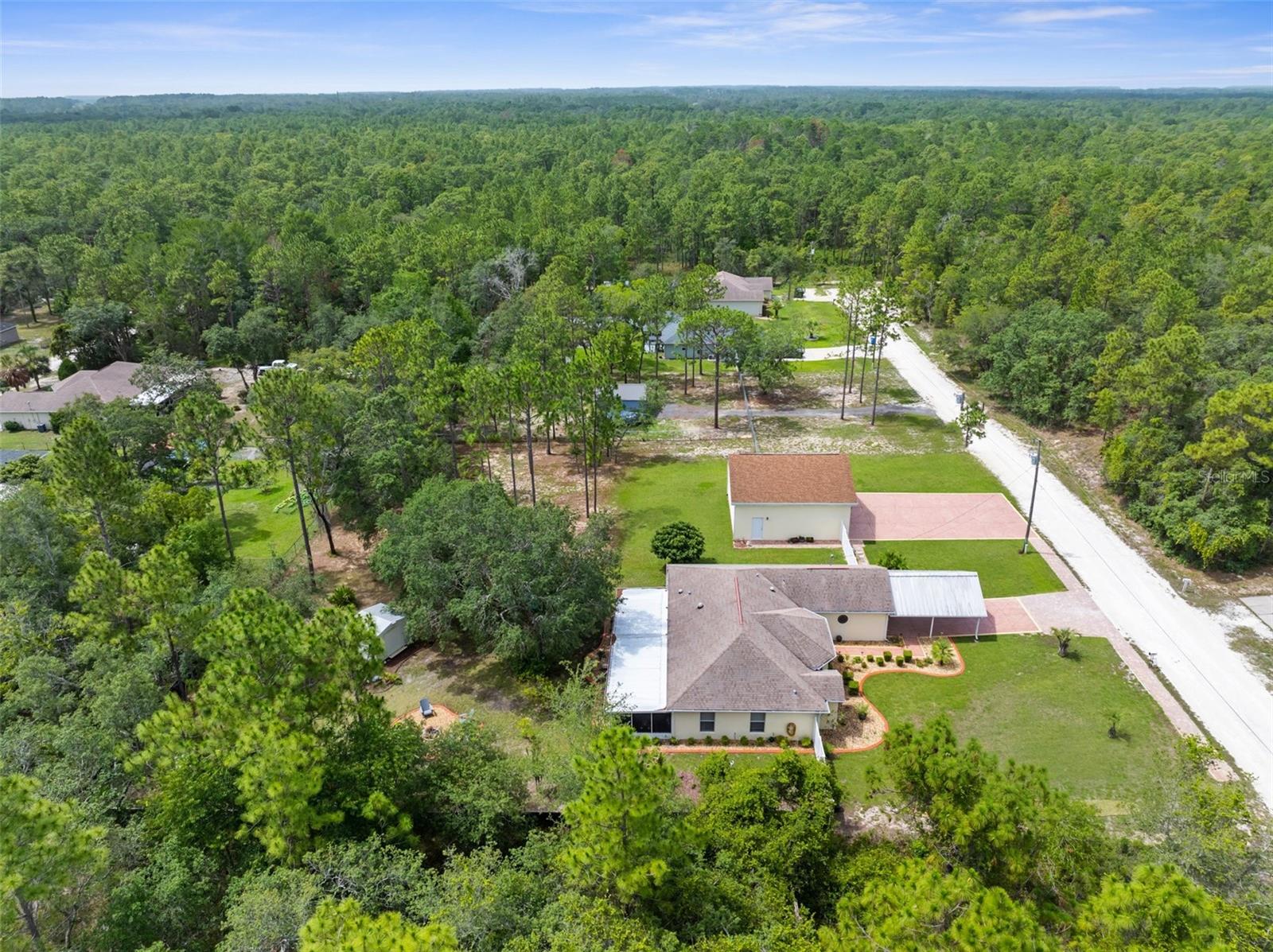 Listing photo id 56 for 13444 English Parrot Road