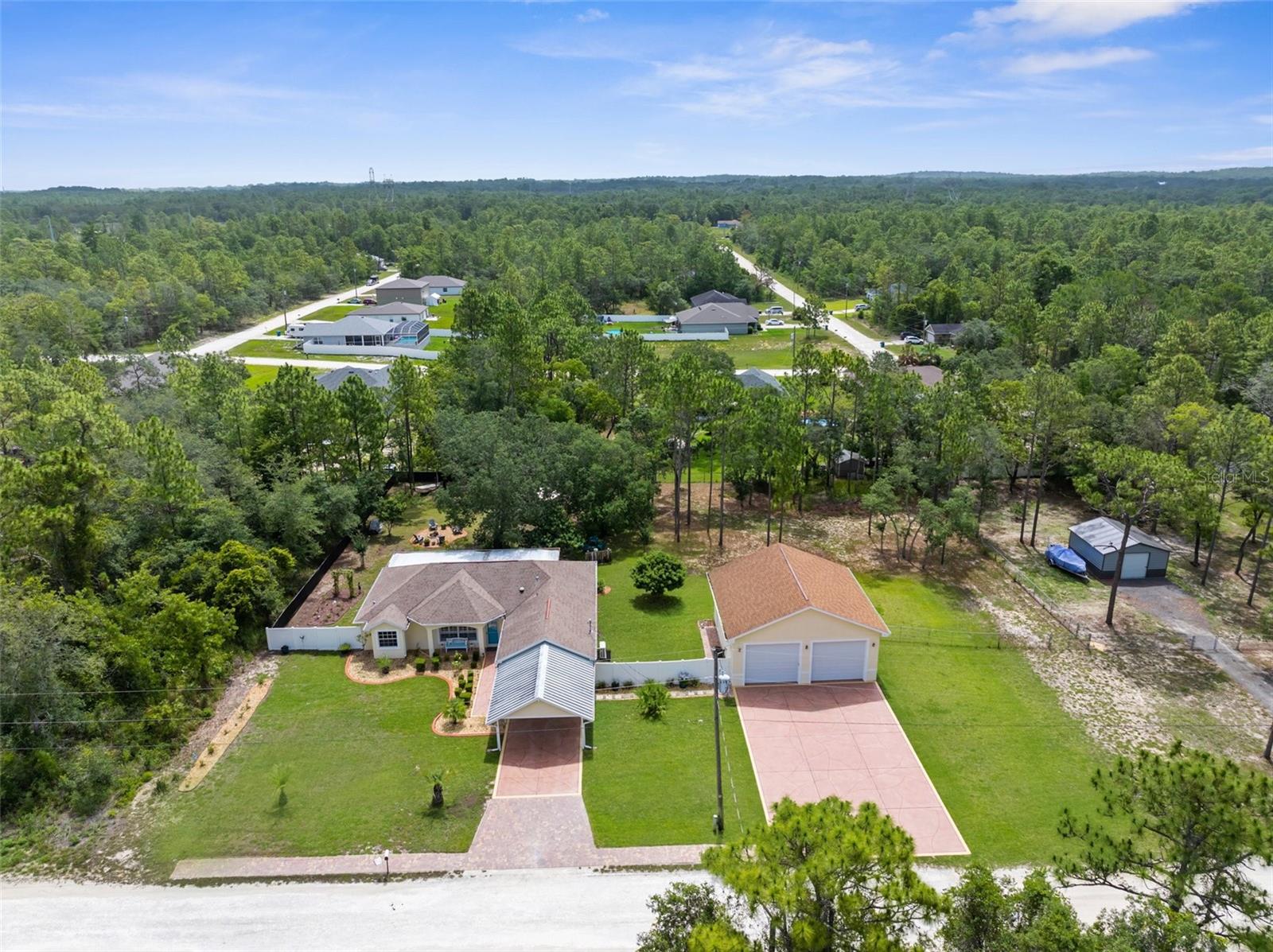 Listing photo id 58 for 13444 English Parrot Road