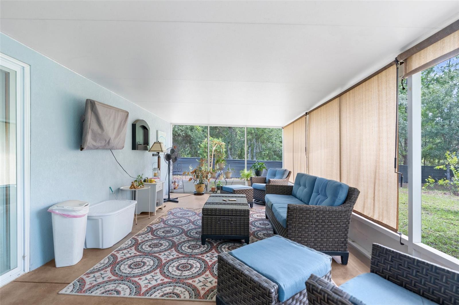 Listing photo id 7 for 13444 English Parrot Road