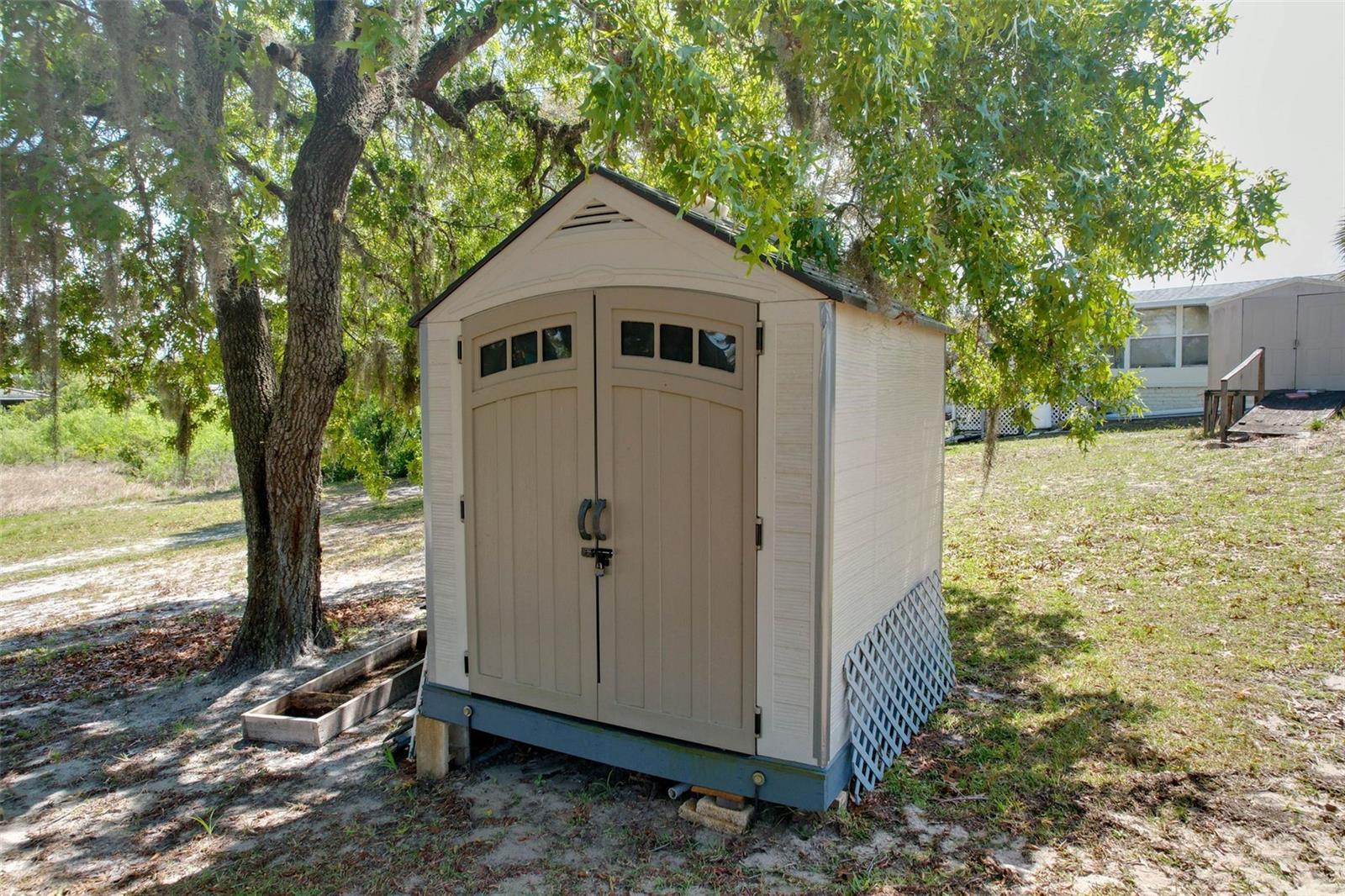 Image 16 of 18 For 9482 Gray Fox Drive