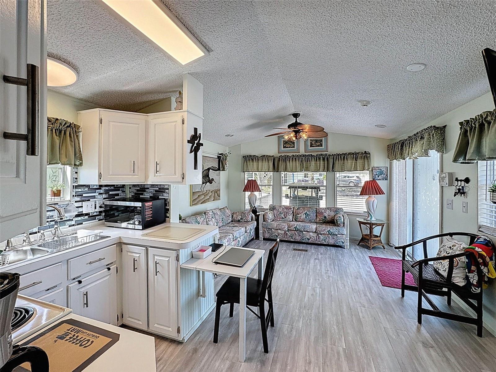Image 6 of 18 For 9482 Gray Fox Drive