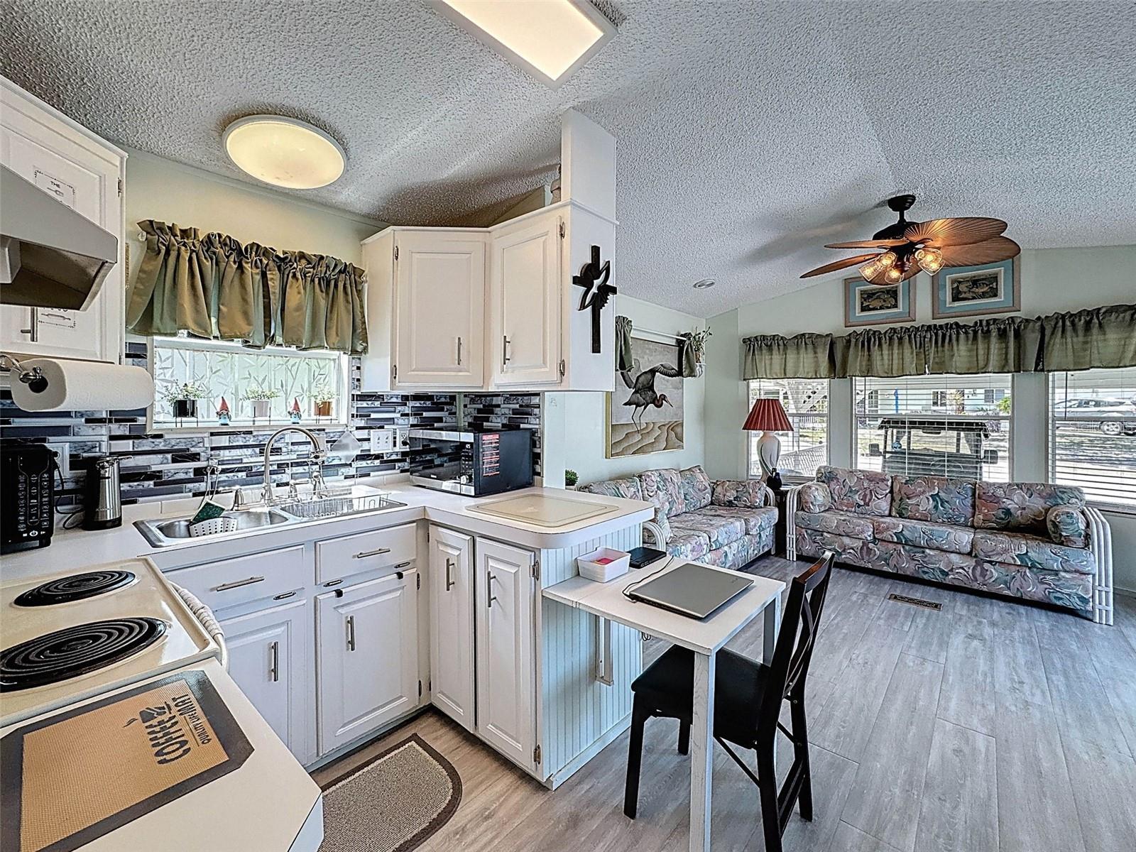 Image 9 of 18 For 9482 Gray Fox Drive