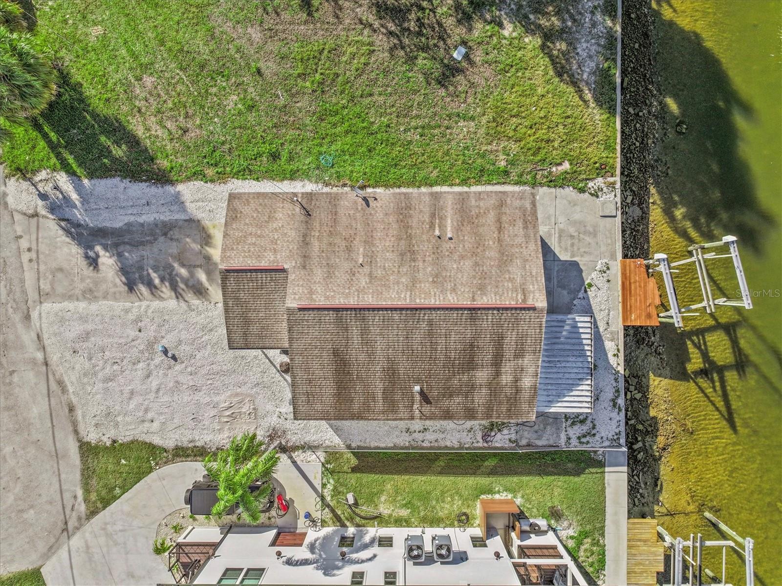 Image 33 of 44 For 13821 Judy Avenue