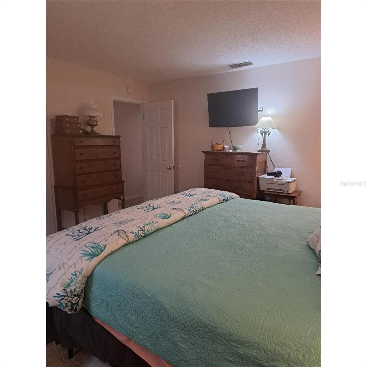 Image 15 of 24 For 11301 Huggins Street