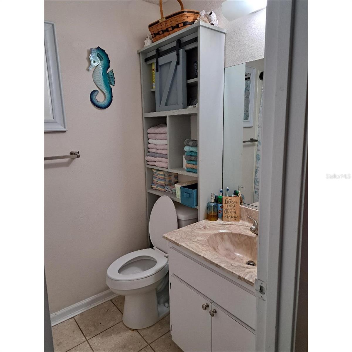 Image 8 of 24 For 11301 Huggins Street