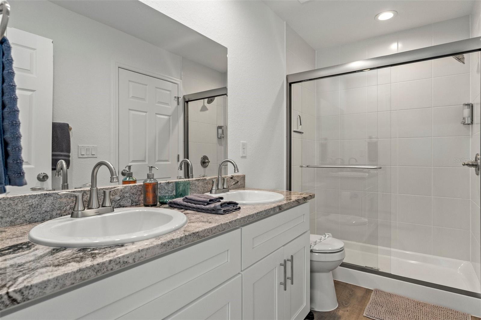 Image 18 of 28 For 10234 Middlburg Loop 152