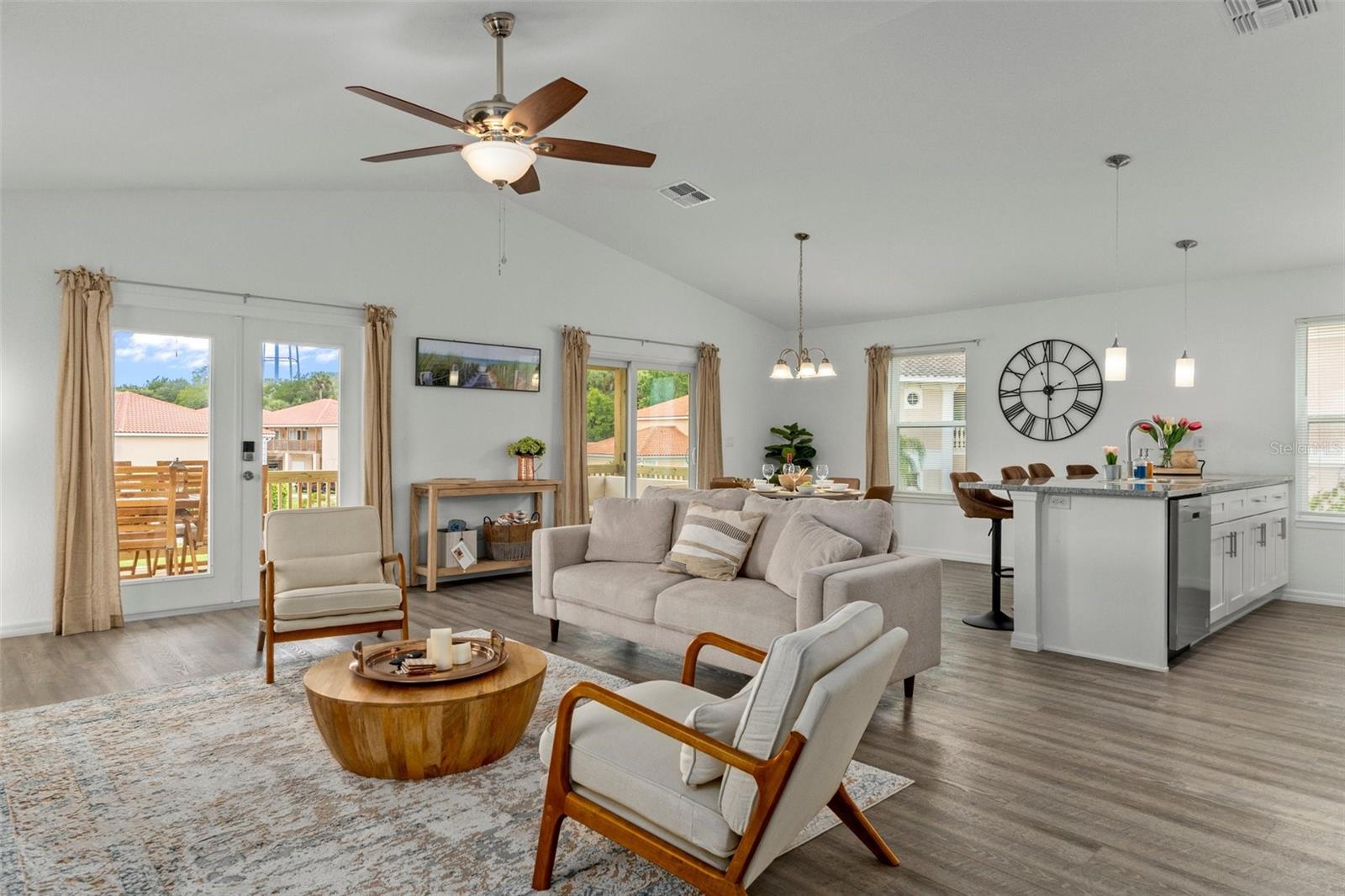 Image 5 of 28 For 10234 Middlburg Loop 152