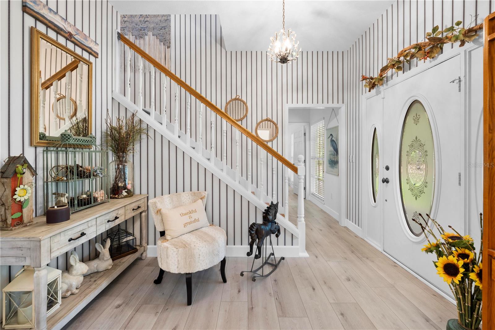Listing photo id 11 for 27091 Country Oak Drive