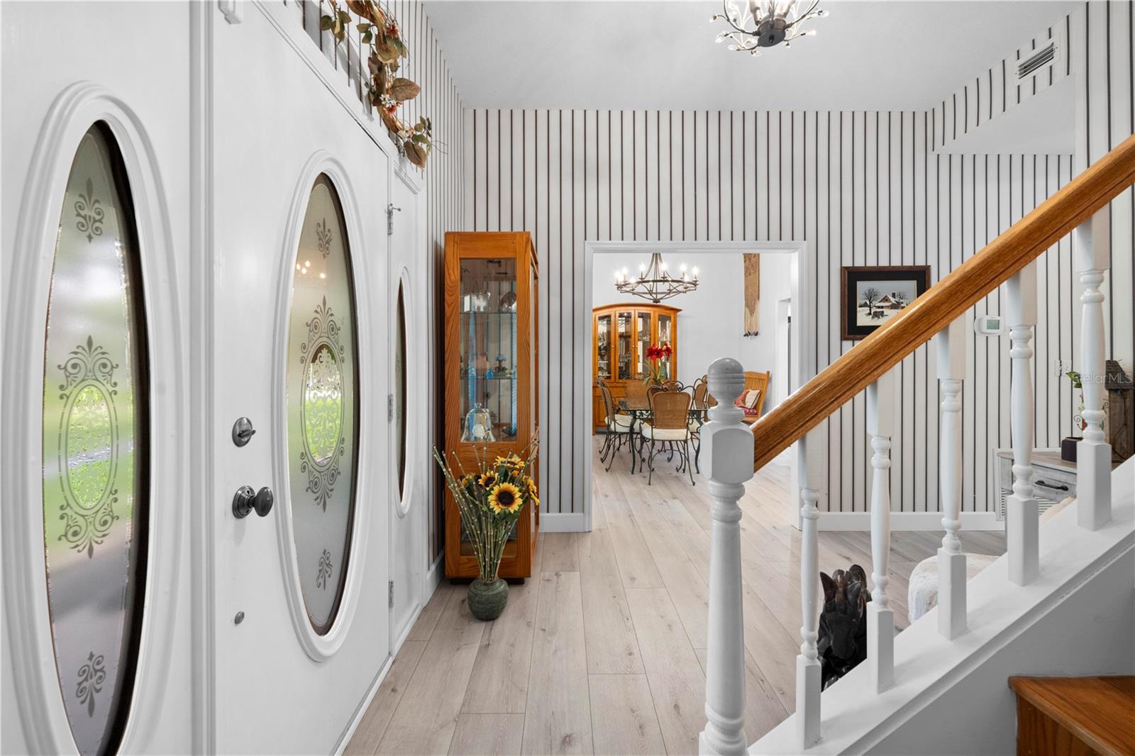 Listing photo id 13 for 27091 Country Oak Drive