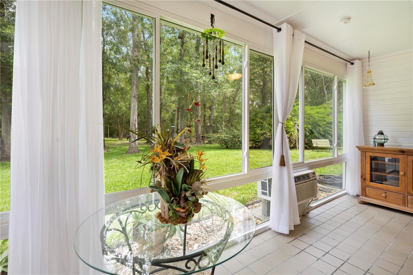Listing photo id 38 for 27091 Country Oak Drive