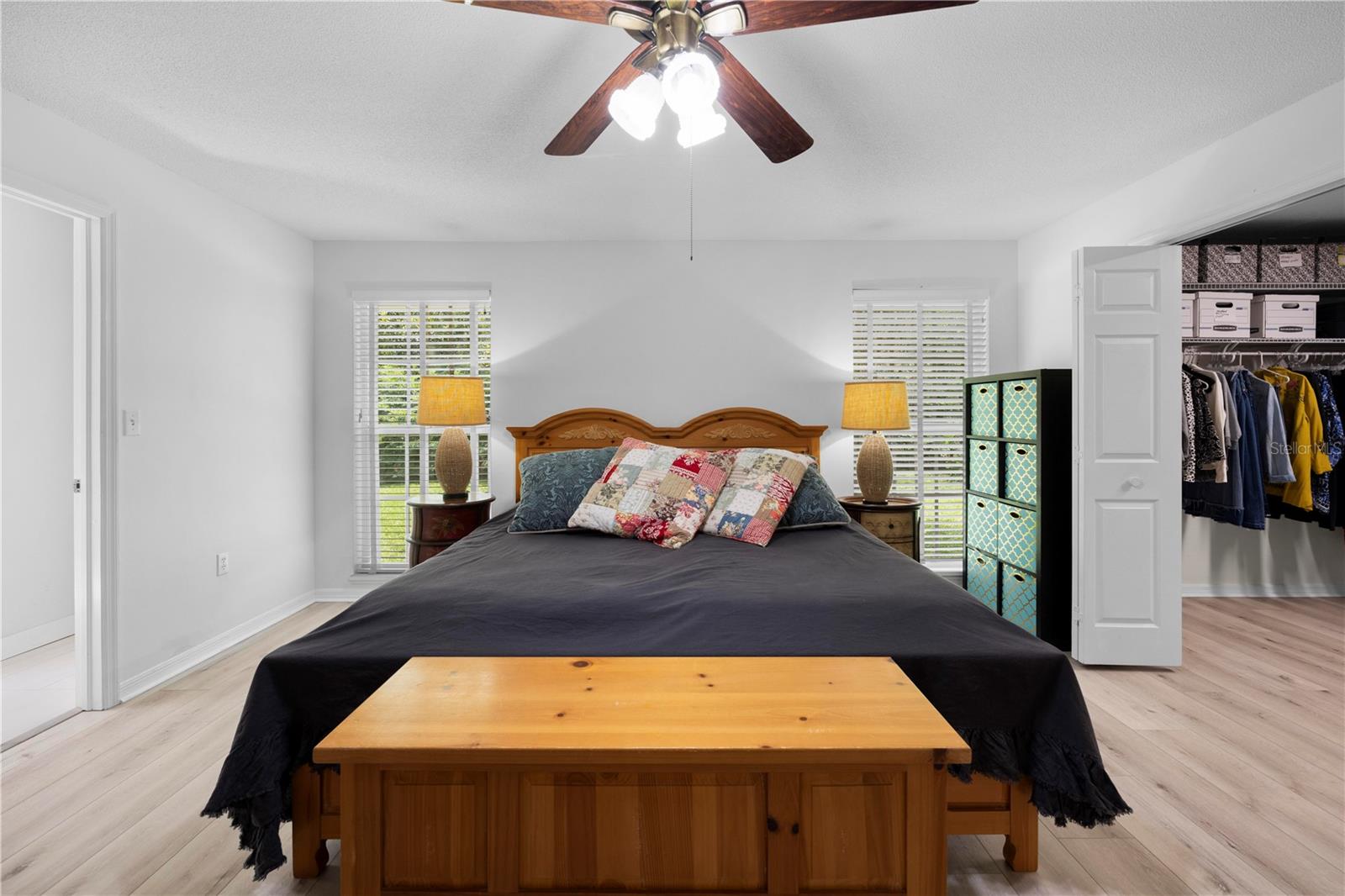 Listing photo id 41 for 27091 Country Oak Drive