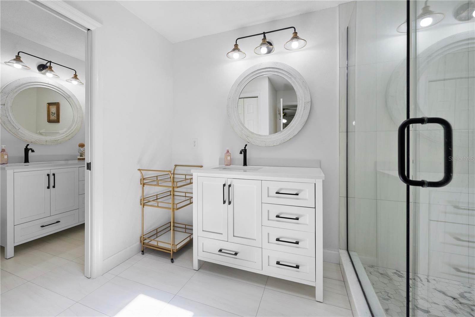 Listing photo id 45 for 27091 Country Oak Drive