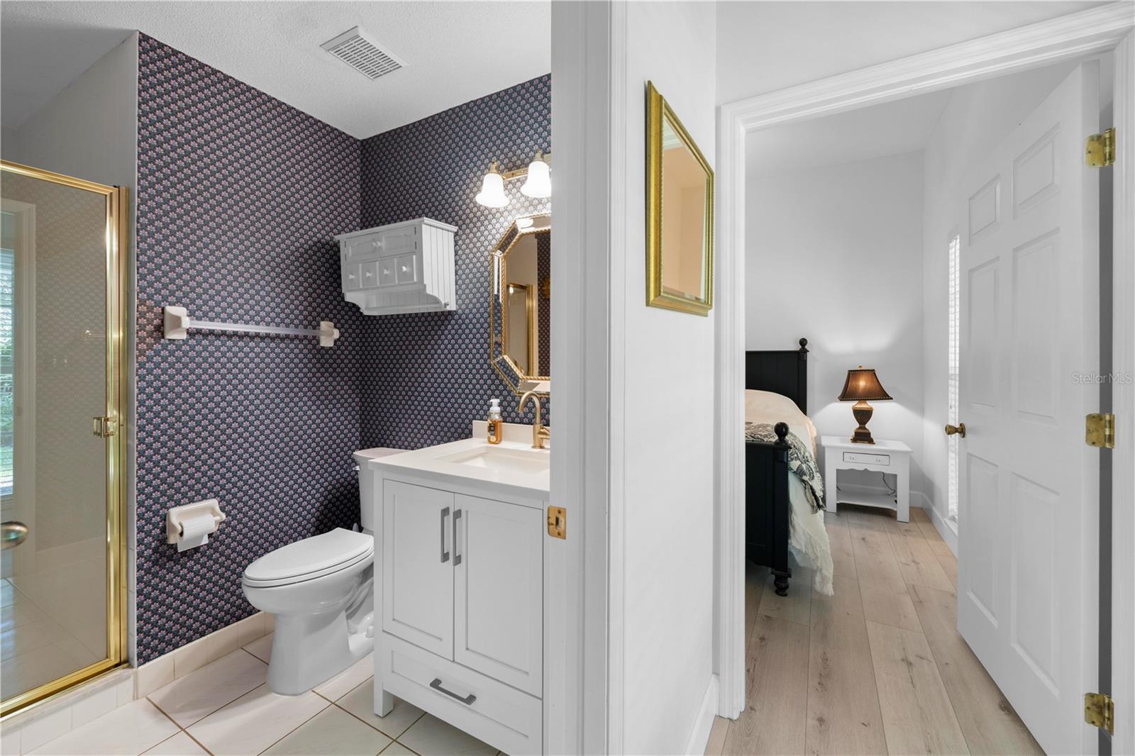 Listing photo id 50 for 27091 Country Oak Drive