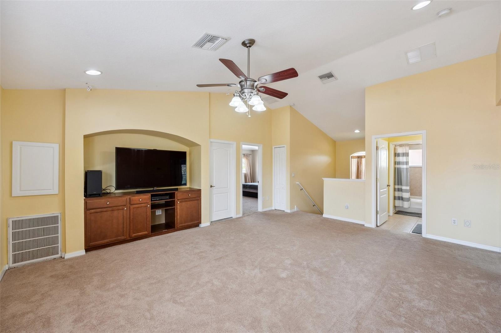 Image 40 of 100 For 11726 Belle Haven Drive