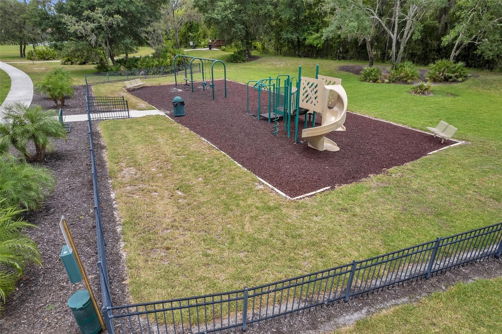 Image 90 of 100 For 11726 Belle Haven Drive