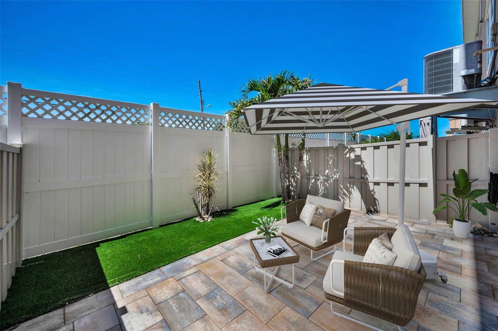 Image 10 of 87 For 5032 Sand Castle Drive
