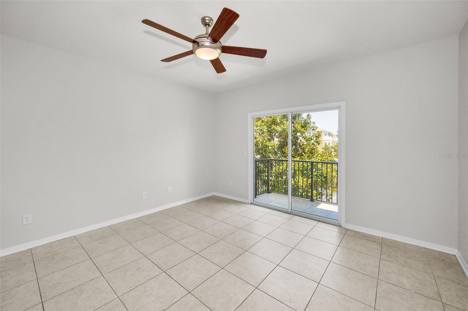 Image 22 of 87 For 5032 Sand Castle Drive