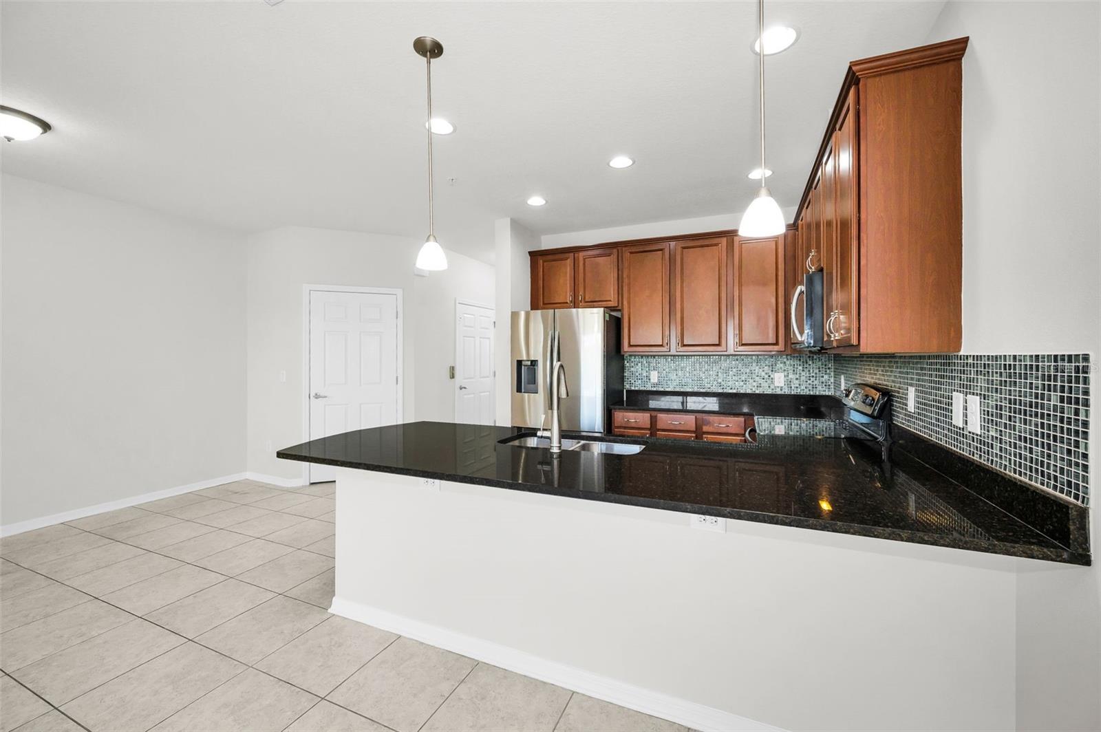 Image 40 of 87 For 5032 Sand Castle Drive