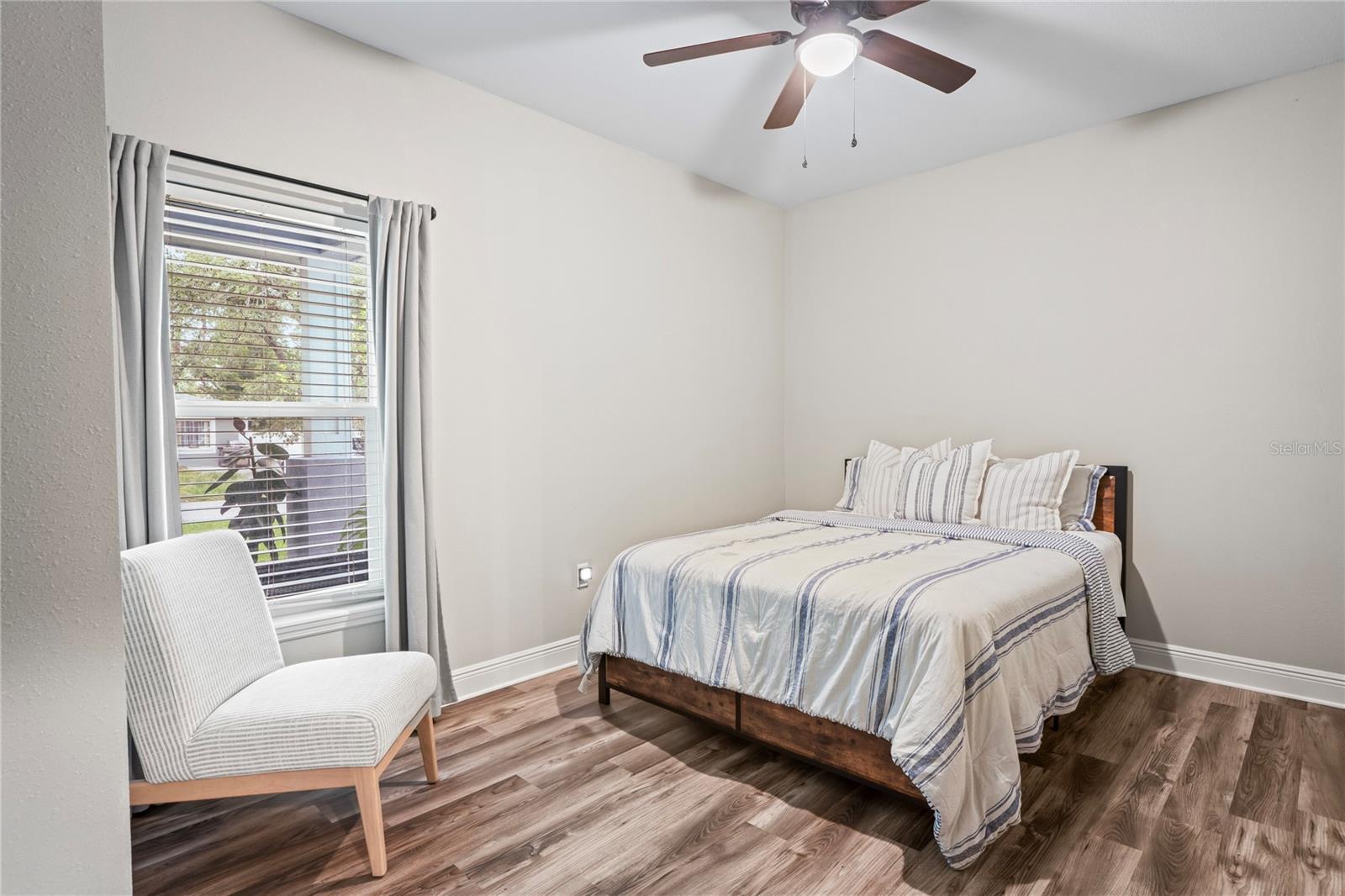 Image 31 of 61 For 1601 98th Avenue