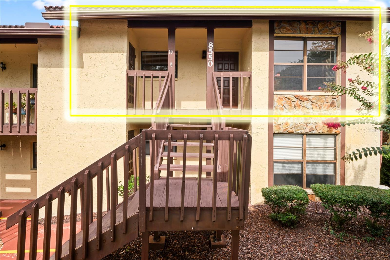 Listing photo id 8 for 8550 Shadblow Court 10