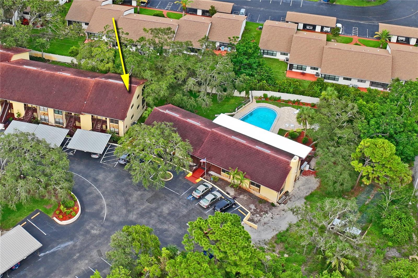 Listing photo id 35 for 8550 Shadblow Court 10
