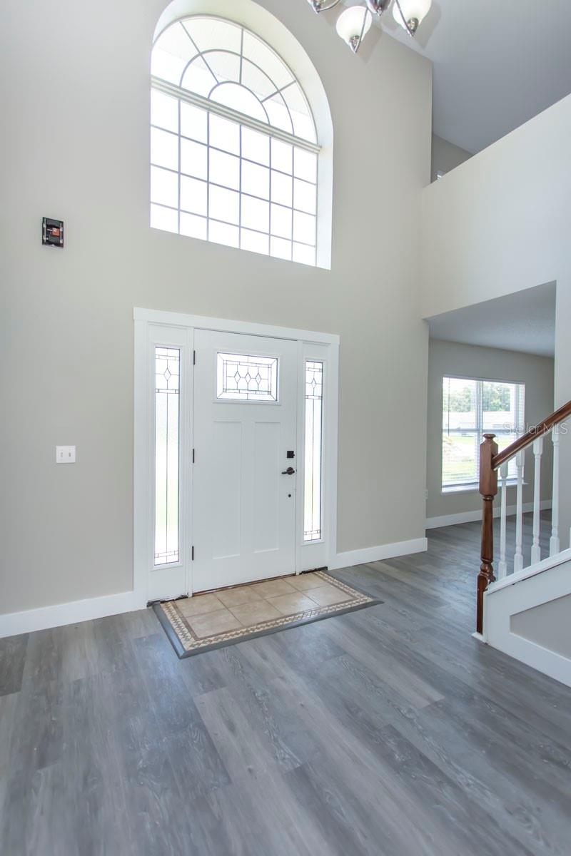Image 4 of 51 For 10386 Norvell Road
