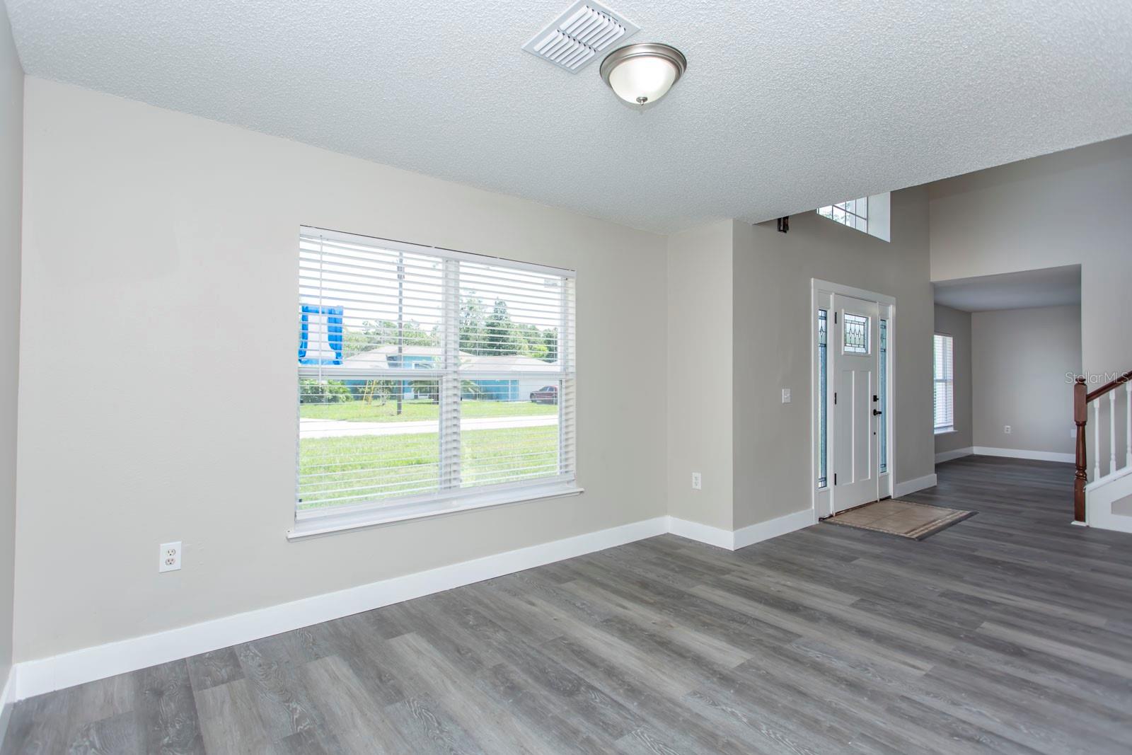 Image 7 of 51 For 10386 Norvell Road