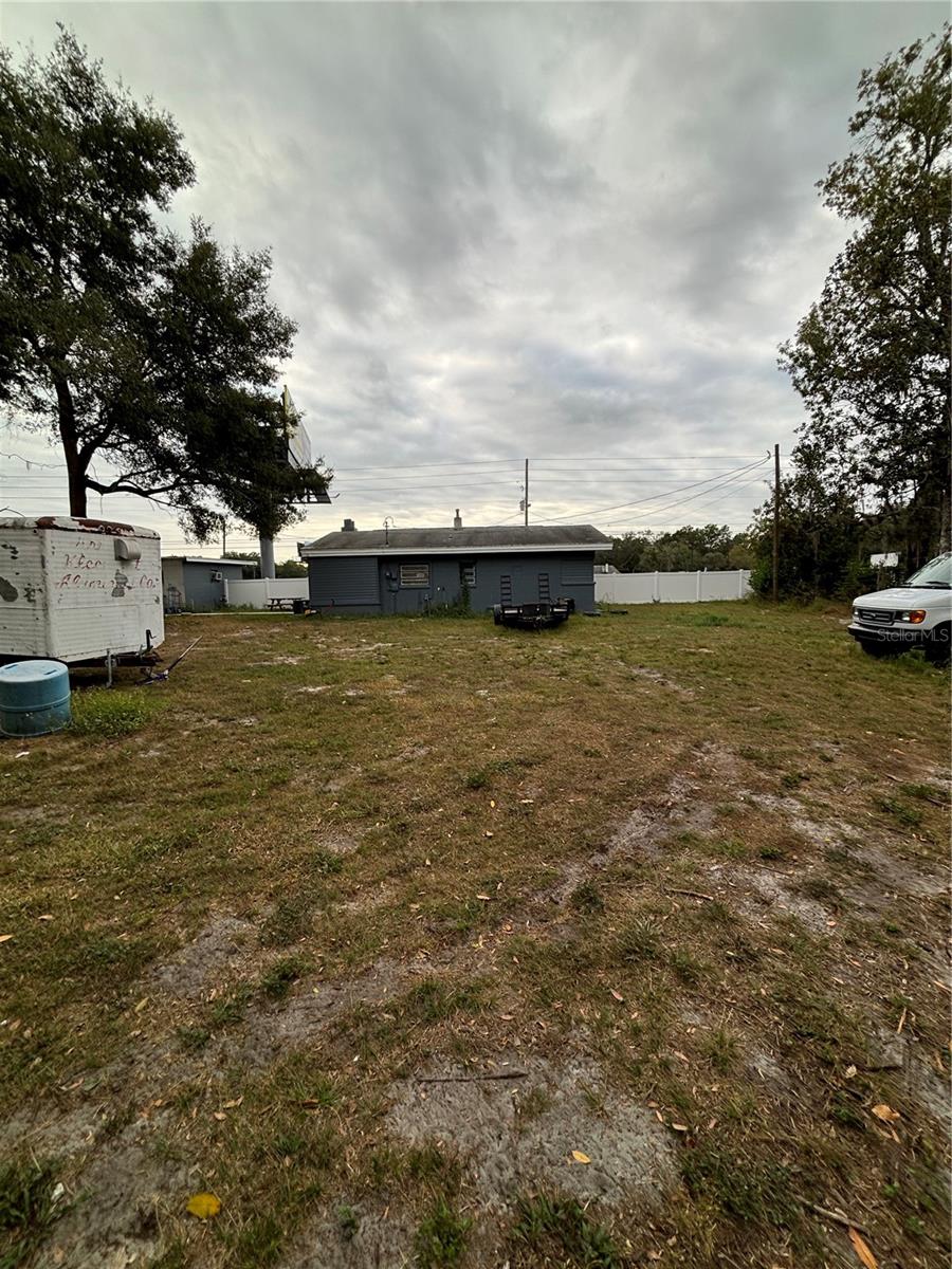 Listing photo id 39 for 15535 Cortez Boulevard
