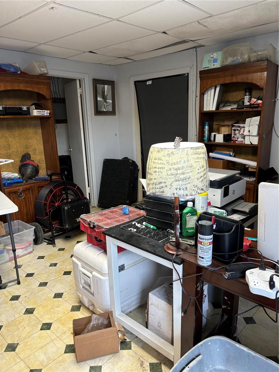 Listing photo id 4 for 15535 Cortez Boulevard