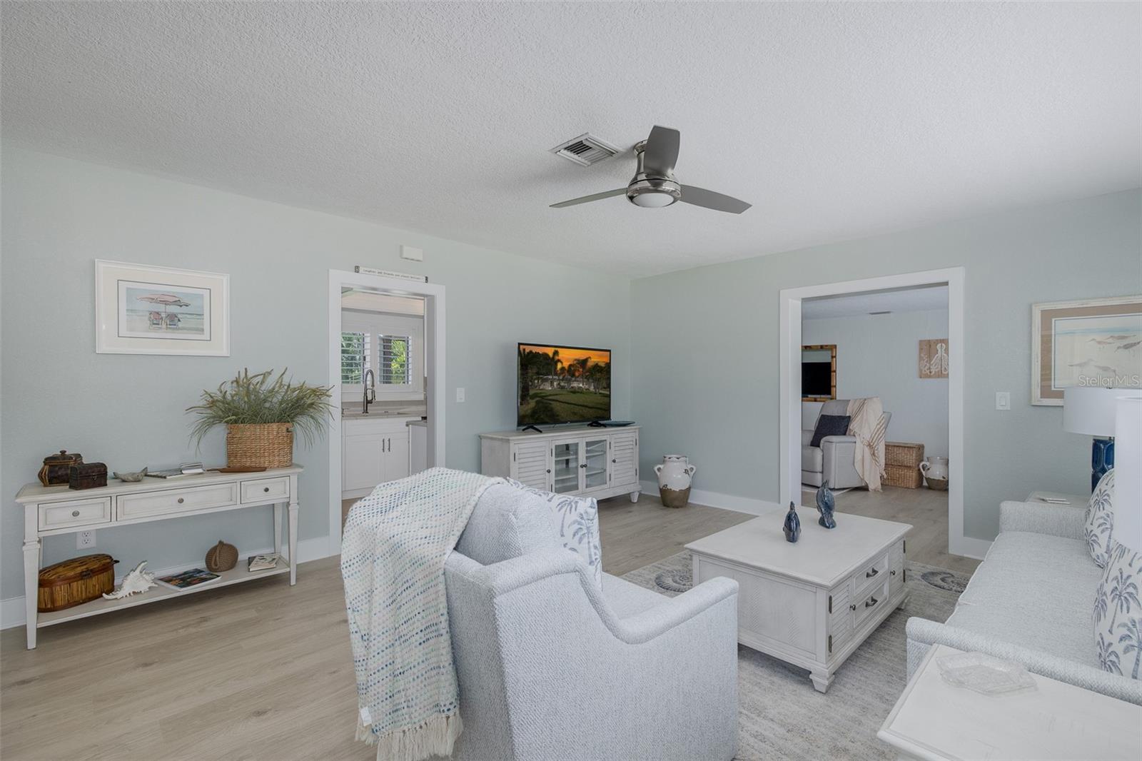 Image 12 of 50 For 1830 Santa Barbara Drive