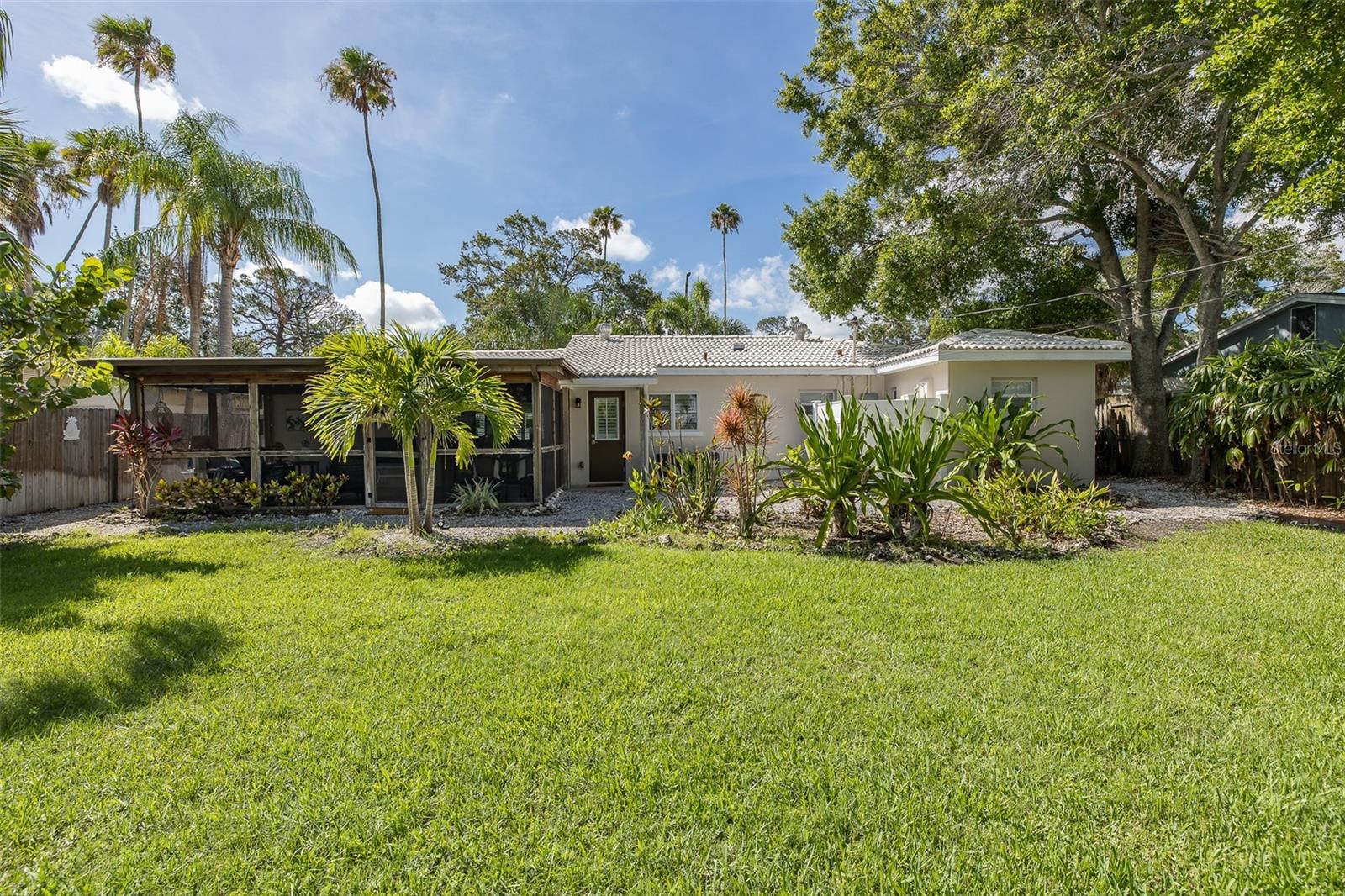 Image 43 of 50 For 1830 Santa Barbara Drive