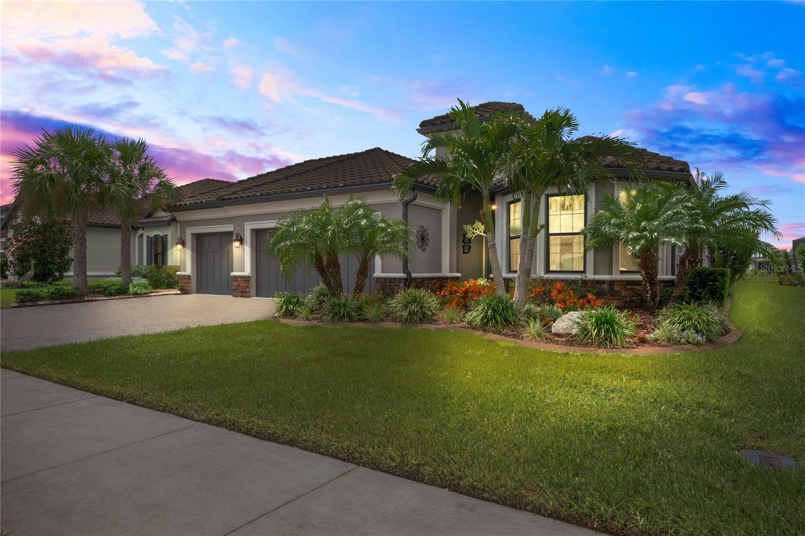 Image 10 of 81 For 11240 Egeria Drive