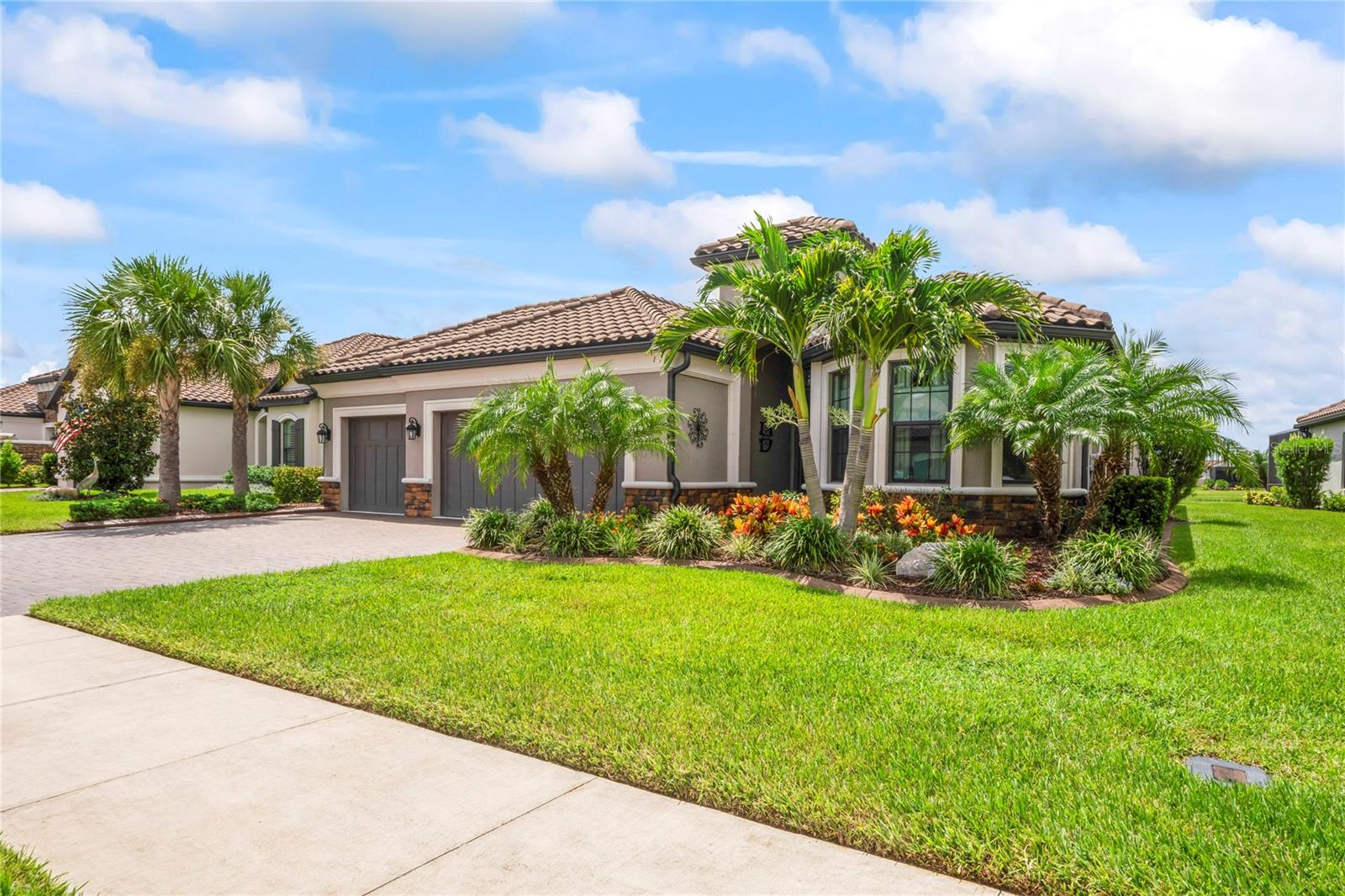 Image 54 of 81 For 11240 Egeria Drive